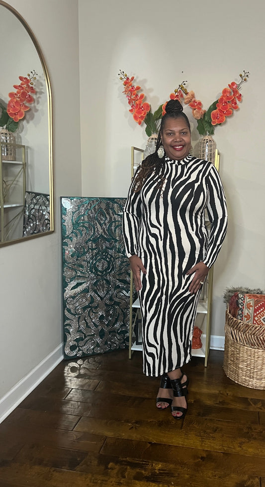 PLUS SIZE ZEBRA PRINT LONG SLEEVE DRESS