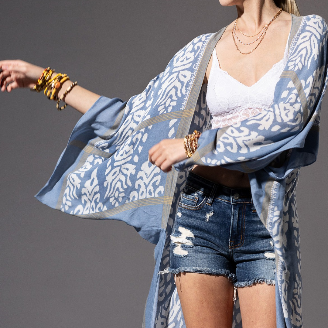 CHIC DAMASK KIMONO