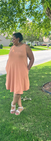 PLUS ROUND HEM SHORT SLEEVE DRESS