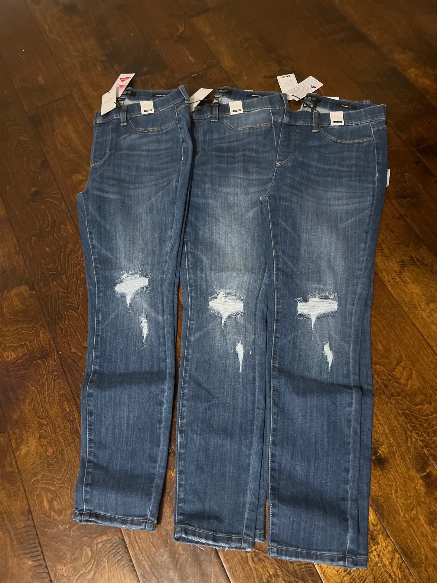 PLUS SIZE BLUE JEANS