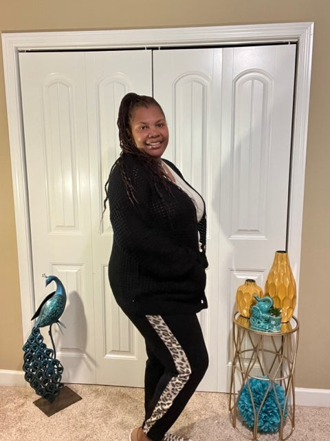 PLUS SIZE SWEATPANTS WITH LEOPARD STRIPE