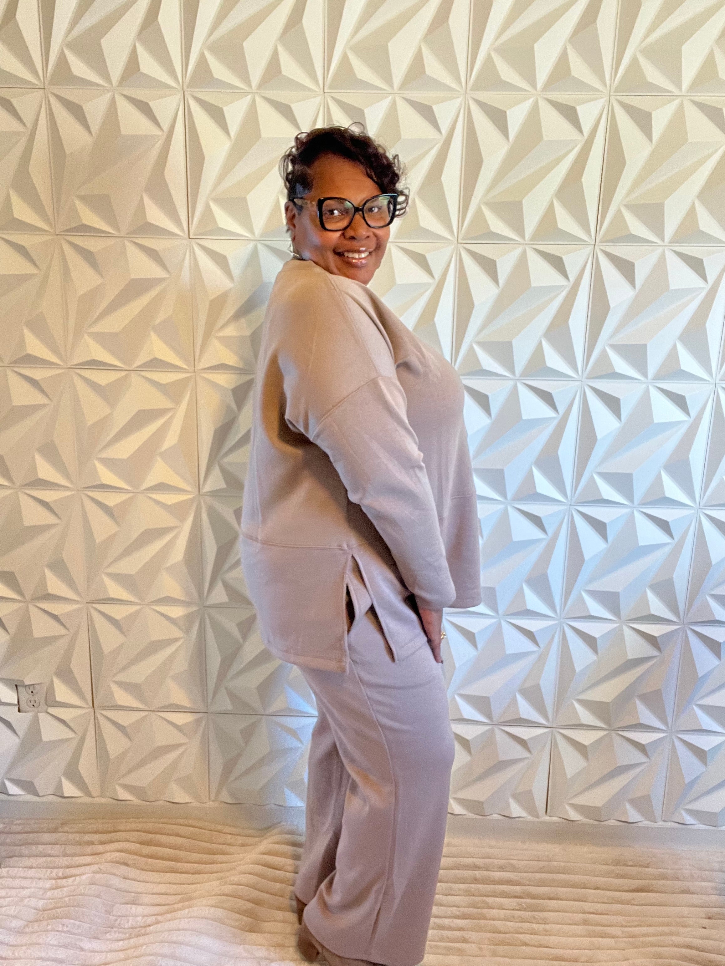 LONG SLEEVE WRINKLE FREE TRAVEL SET