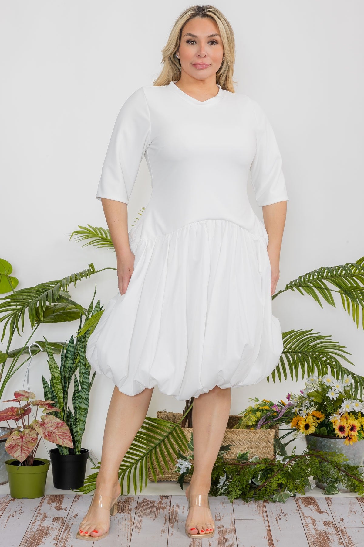 WHITE BALLOON DRESS